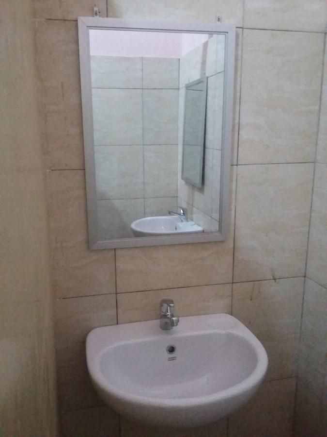 Centro Hostel Лабуан-Баджо Екстер'єр фото